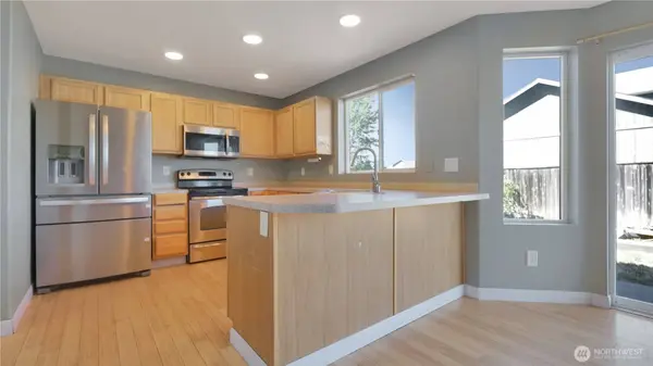 9933 Bourbon ST SE, Yelm, WA 98597