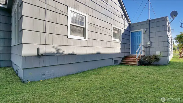 2722 Pacific AVE, Hoquiam, WA 98550