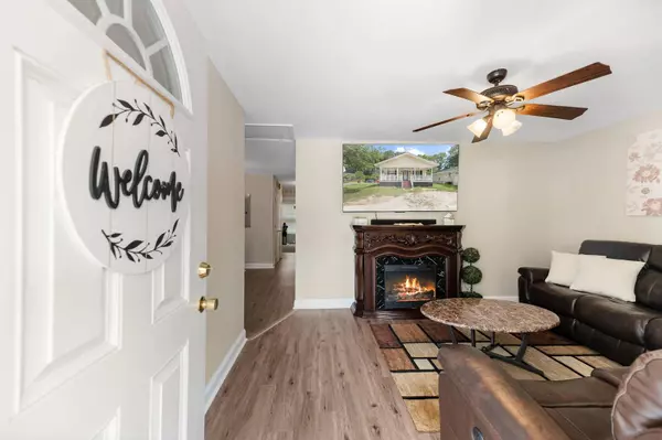 1705 Bella Terra Ln, Charleston, SC 29412