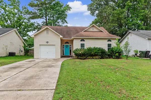 133 Pecan Grove Ave, Goose Creek, SC 29445