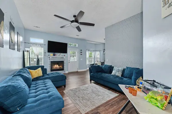 133 Pecan Grove Ave, Goose Creek, SC 29445