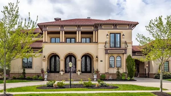 2377 Finchley RD, Carmel, IN 46032