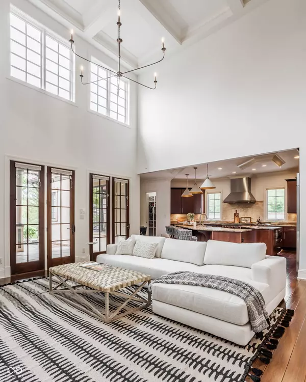 2377 Finchley RD, Carmel, IN 46032