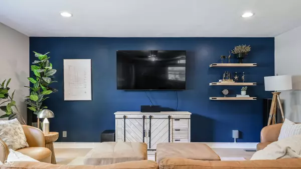 2931 Parr DR, Indianapolis, IN 46220