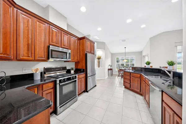 27402 DESERT ROSE CT, Leesburg, FL 34748