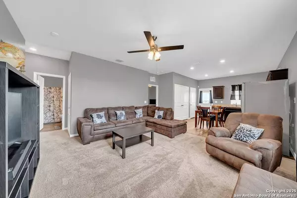 5144 Morning Graze, St Hedwig, TX 78152