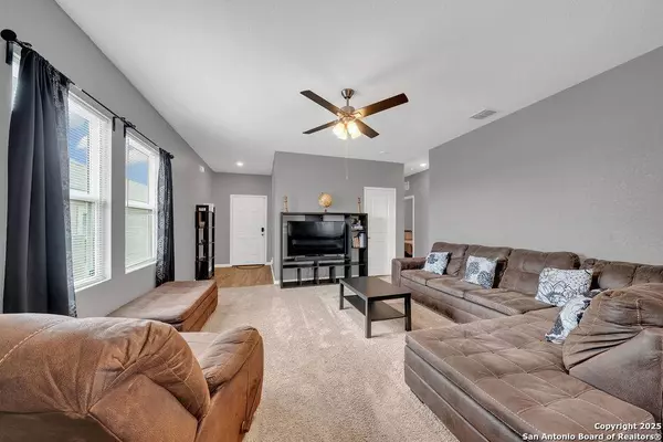 5144 Morning Graze, St Hedwig, TX 78152