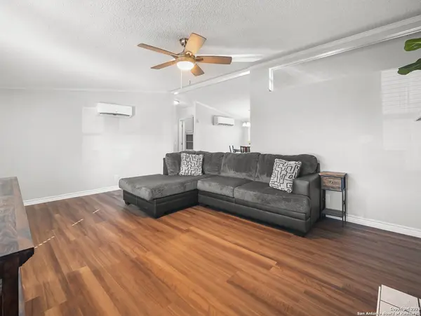 119 Porter Ave., Pearsall, TX 78061