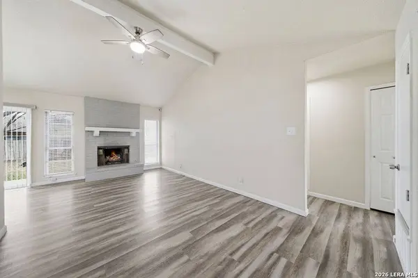 6926 Montgomery Dr, San Antonio, TX 78239