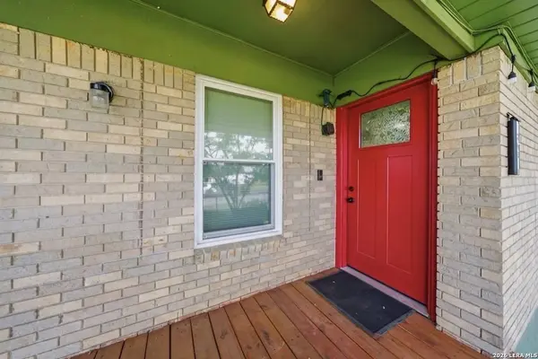 365 HIGHWAY 95 S, Elgin, TX 78621