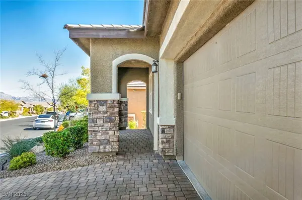 10837 Cowlite AVE, Las Vegas, NV 89166