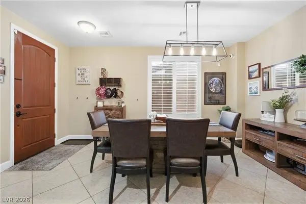 7745 Amberwood Peak CT, Las Vegas, NV 89166