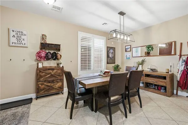 7745 Amberwood Peak CT, Las Vegas, NV 89166