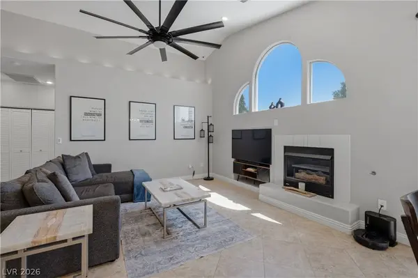 8710 Villa Ariel LN, Las Vegas, NV 89147