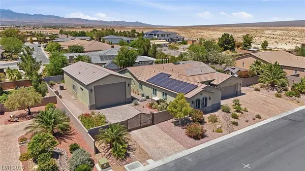 8713 Long Winter CT, Las Vegas, NV 89131