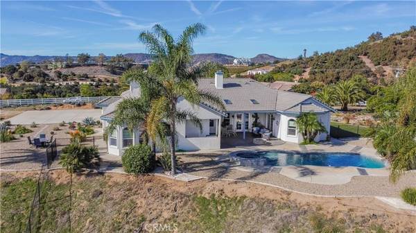 25025 Las Palmeras Dr, Temecula, CA 92590