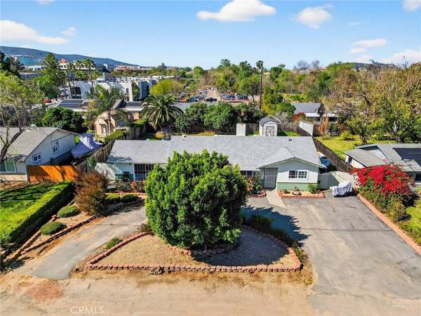 138 Terrace Ln, San Marcos, CA 92069