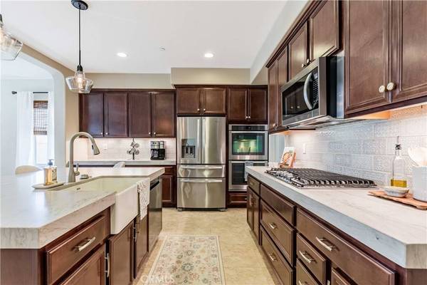 44343 Revana St, Temecula, CA 92592