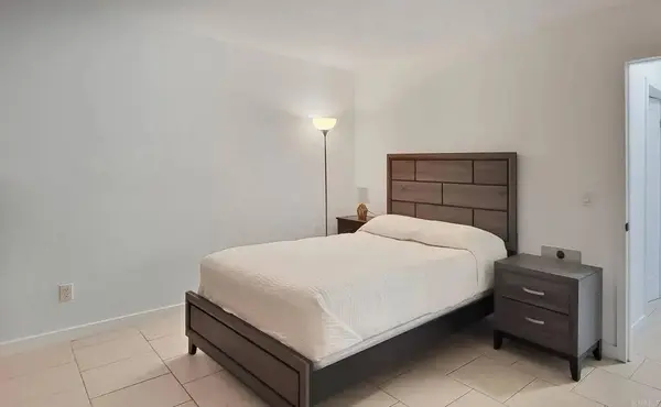 1643 Pentecost Way #1, San Diego, CA 92105