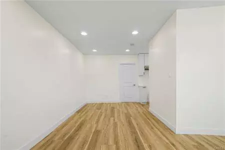 200 N Willow, Compton, CA 90221