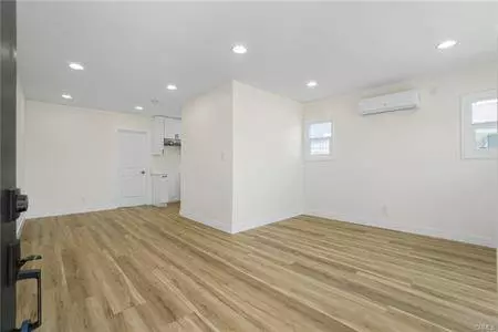 200 N Willow, Compton, CA 90221