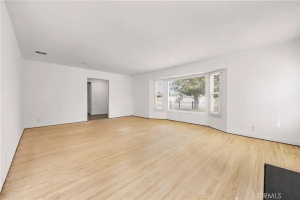 135 A, Bakersfield, CA 93304