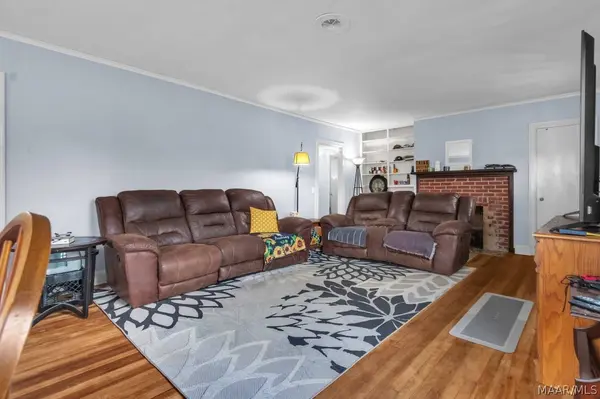 216 First ST, Prattville, AL 36067