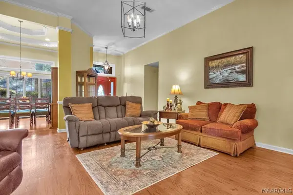 1605 Emerald Mountain Pkwy, Wetumpka, AL 36093