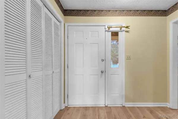 1548 Pampas DR, Montgomery, AL 36117