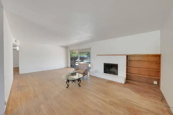 666 N Pepper Street, Woodlake, CA 93286