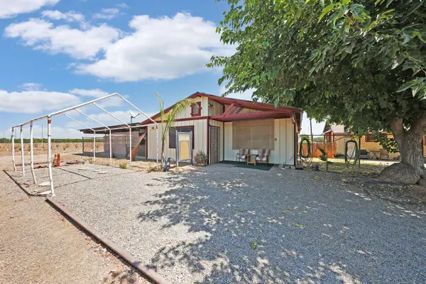 13400 Ave 352, Visalia, CA 93292