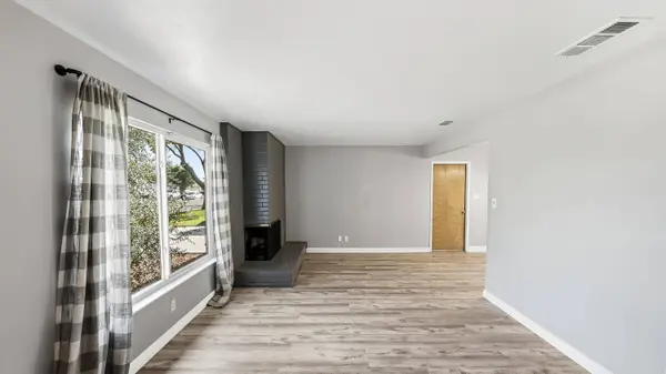 2227 S Terrace Street, Visalia, CA 93277