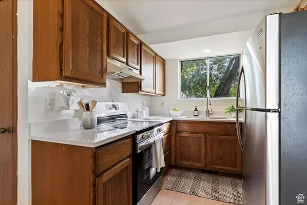 3046 W 4850 S, Roy, UT 84067