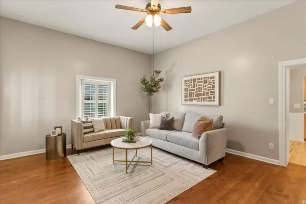 347 N 100 E, Farmington, UT 84025
