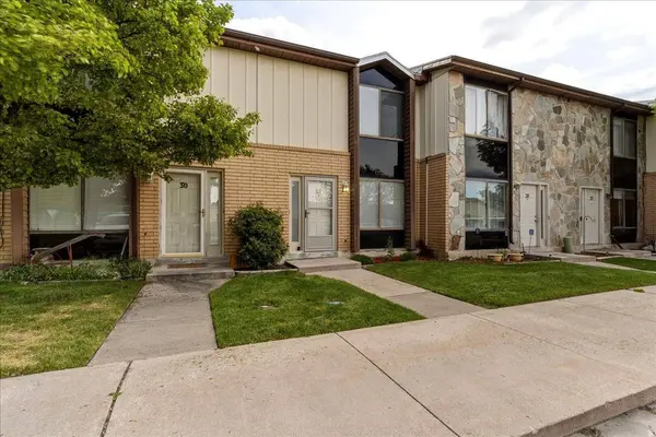 947 E CANYON RD #29, Ogden, UT 84404