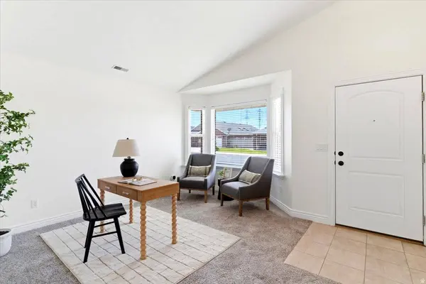 250 BRYCE DR, Kaysville, UT 84037