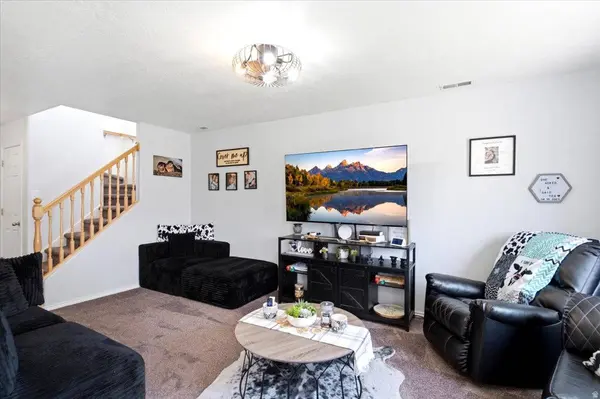 652 W 800 N ##67, Clinton, UT 84015