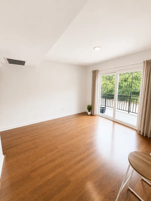 4020 Holland Ave #213, Dallas, TX 75219-3840