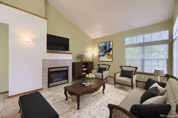 9742 E Hawaii PL, Aurora, CO 80247