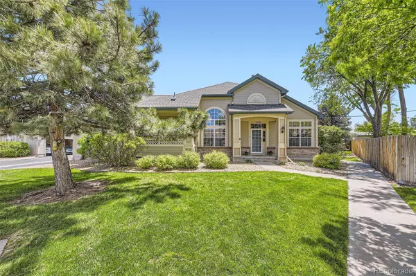 9742 E Hawaii PL, Aurora, CO 80247