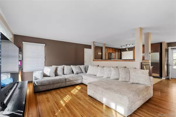 5136 S Washington ST, Littleton, CO 80121