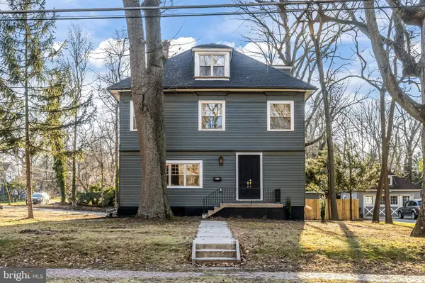 804 MAIN ST, Riverton, NJ 08077