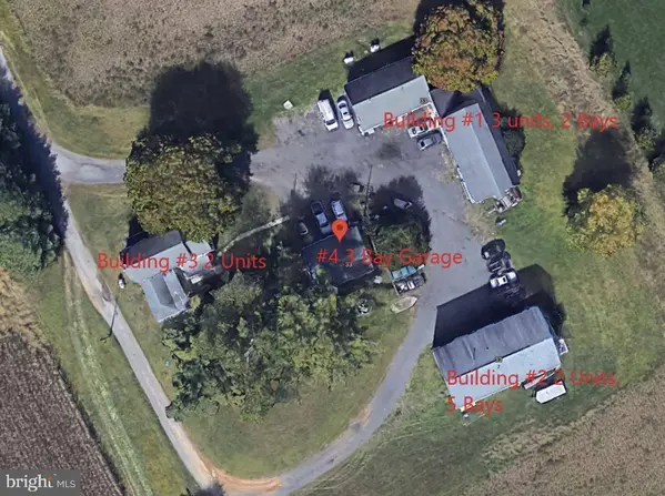 33 ALLENS RD, Hightstown, NJ 08520