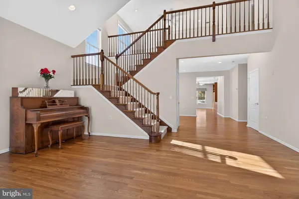 21 GLOBEFLOWER LN, Princeton Junction, NJ 08550