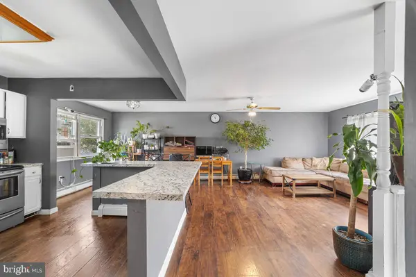 142 LAWN PARK, Lawrence, NJ 08648