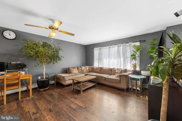 142 LAWN PARK, Lawrence, NJ 08648