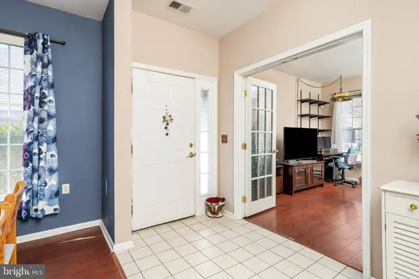 41 BURHOLME DR, Hamilton, NJ 08691