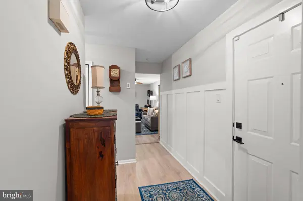 54 SUMMIT CT, Marlton, NJ 08053