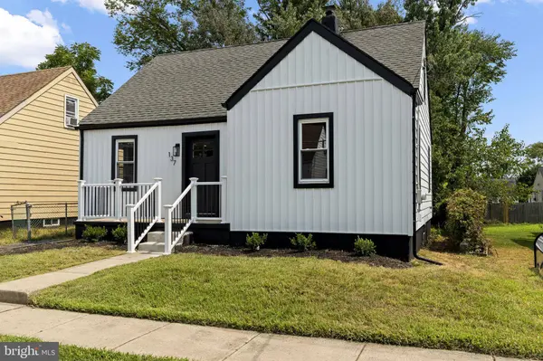 137 ARDSLEY AVE, Trenton, NJ 08638