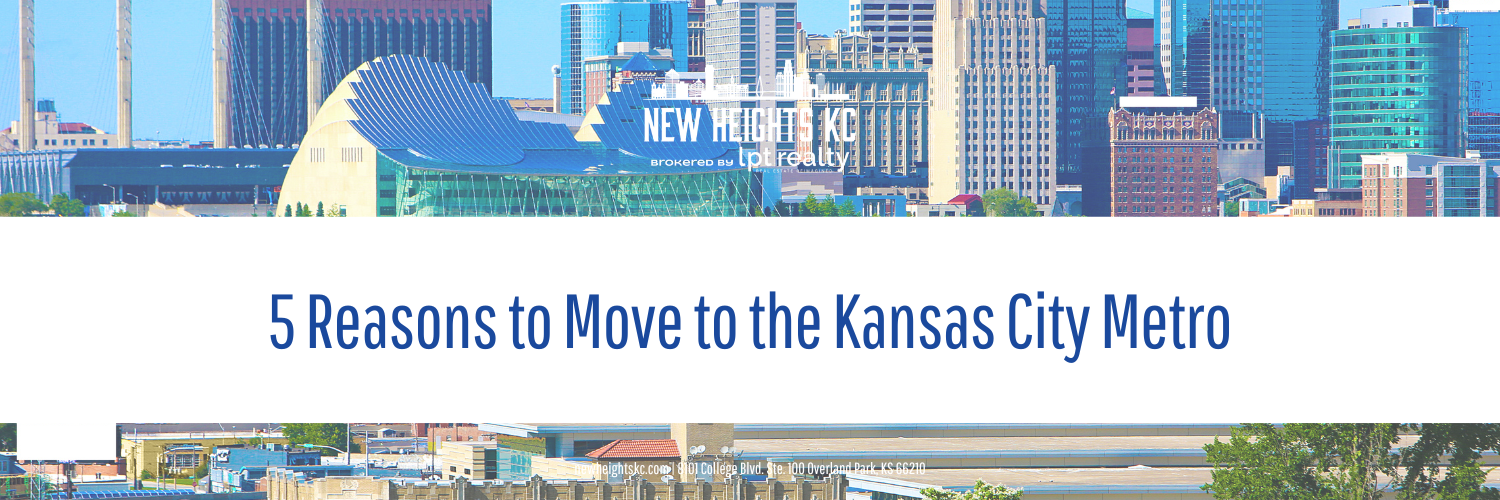 Panoramic view of the Kansas City metro area, showcasing diverse architecture and modern skyscrapers.